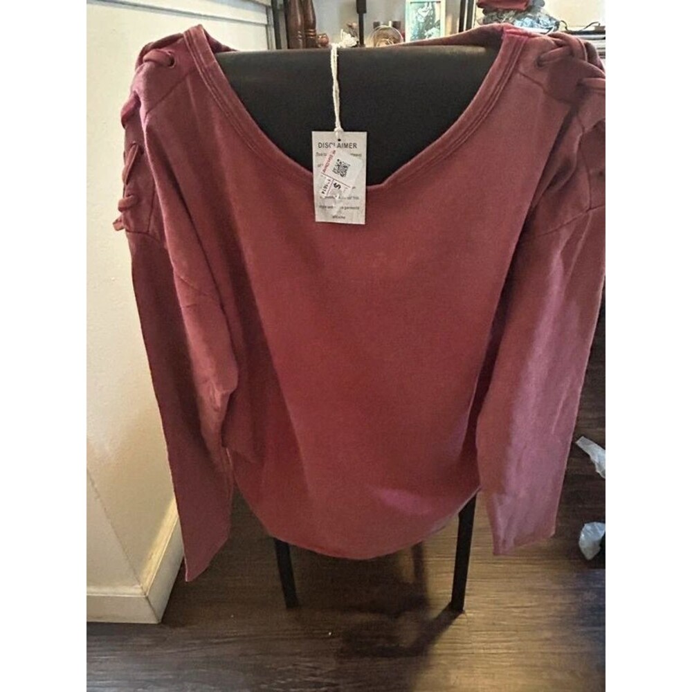 Poof New York Women’s Long Sleeve Lace-Up Shoulder Top Pink Size Large NWT